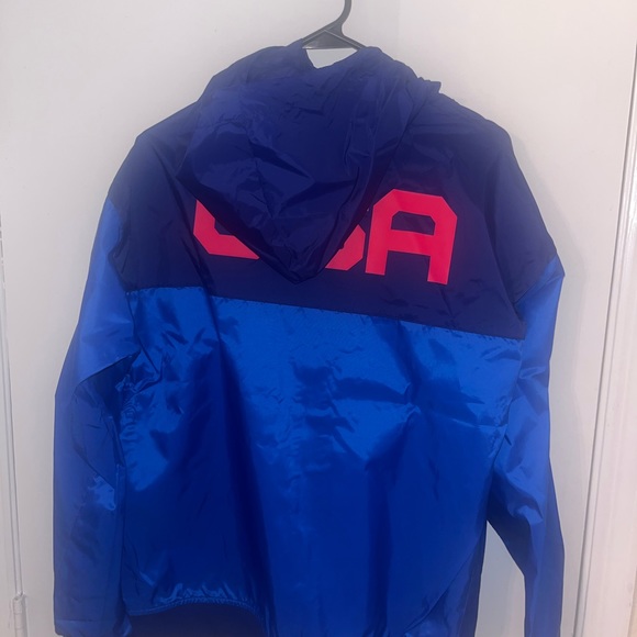 COPY - Nike Jacket - Picture 6 of 6